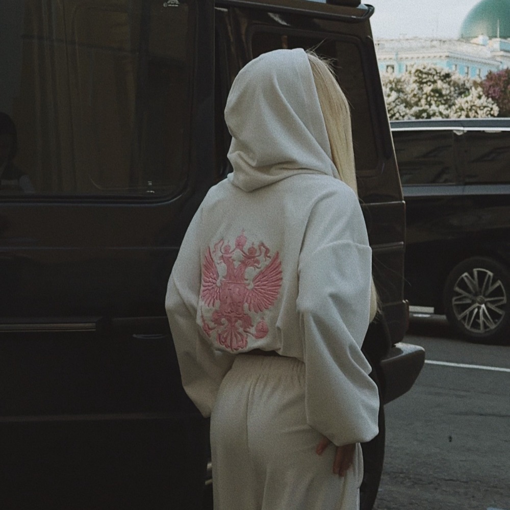 Street Trend Back Embroidered  - Winter Clothing For recension och pris